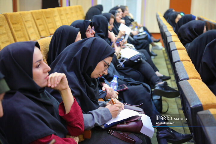 گردهمائی فعالان اجتماعی و فرهنگی اصفهان