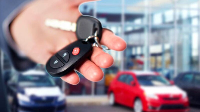 فروش خودرو در نمایشگاههای اتومبیل