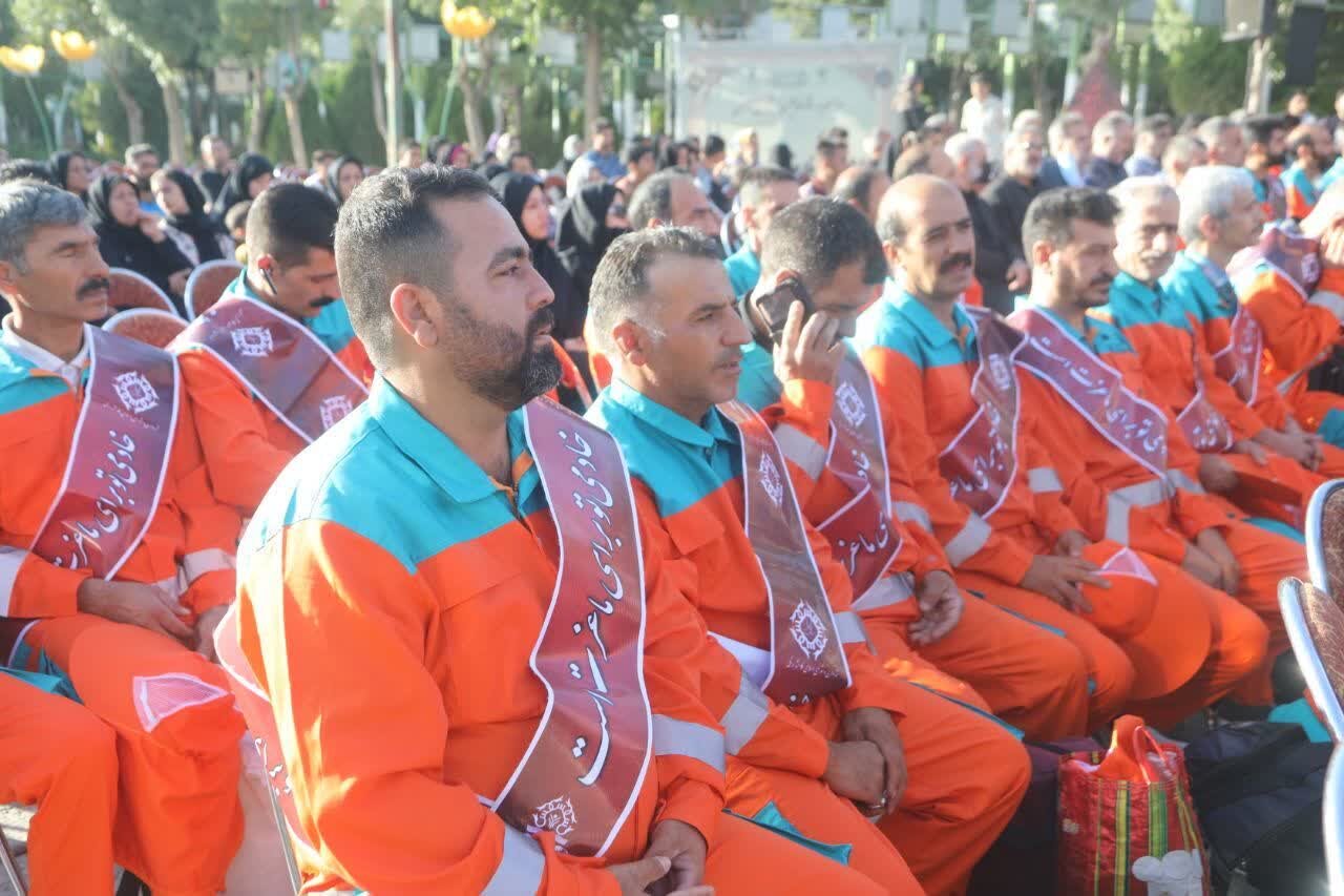 اعزام خادمان اربعین شهرداری اراک به شهر مرزی مهران