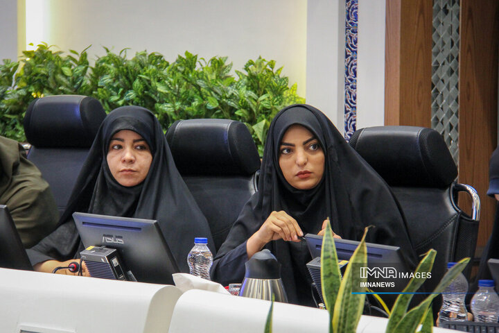 نشست خبری رئیس شورای شهر اصفهان