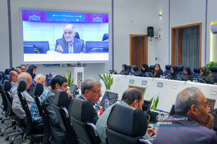 نشست خبری رئیس شورای شهر اصفهان