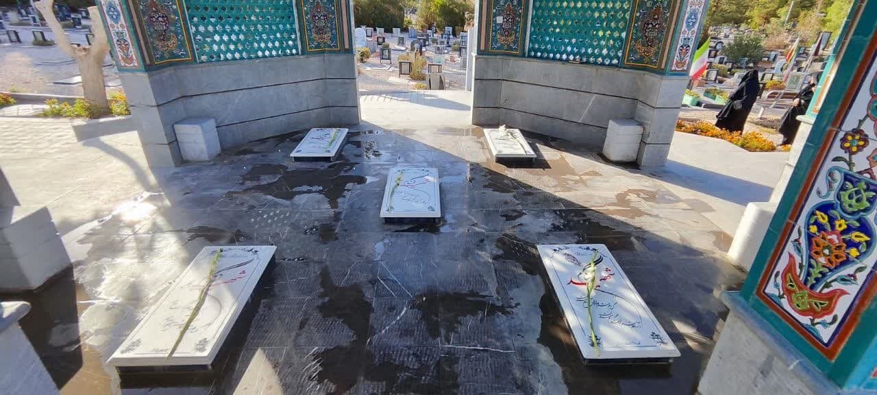 قرار، یادمان شهدای گمنام آرامستان باغ رضوان بود