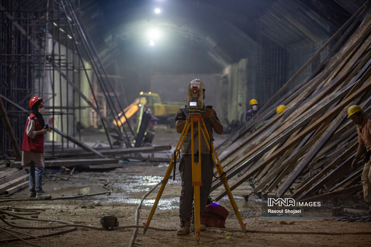 تخصیص ۶ هزار میلیارد تومان بودجه برای متروی اصفهان/ اشتغال بیش از ۲۰۰۰ نفر زیرِ زمین شهر