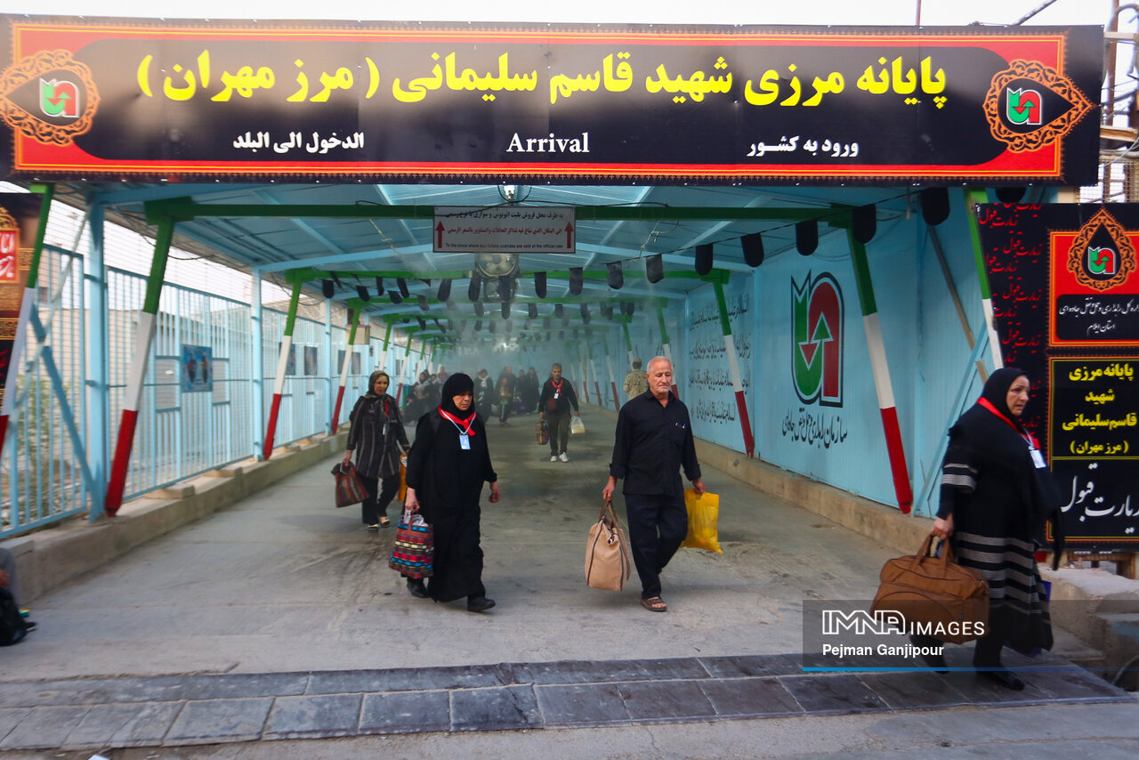 از ایجاد فضای رقابت منفی بین موکبهای ایرانی و عراقی پرهیز کنید