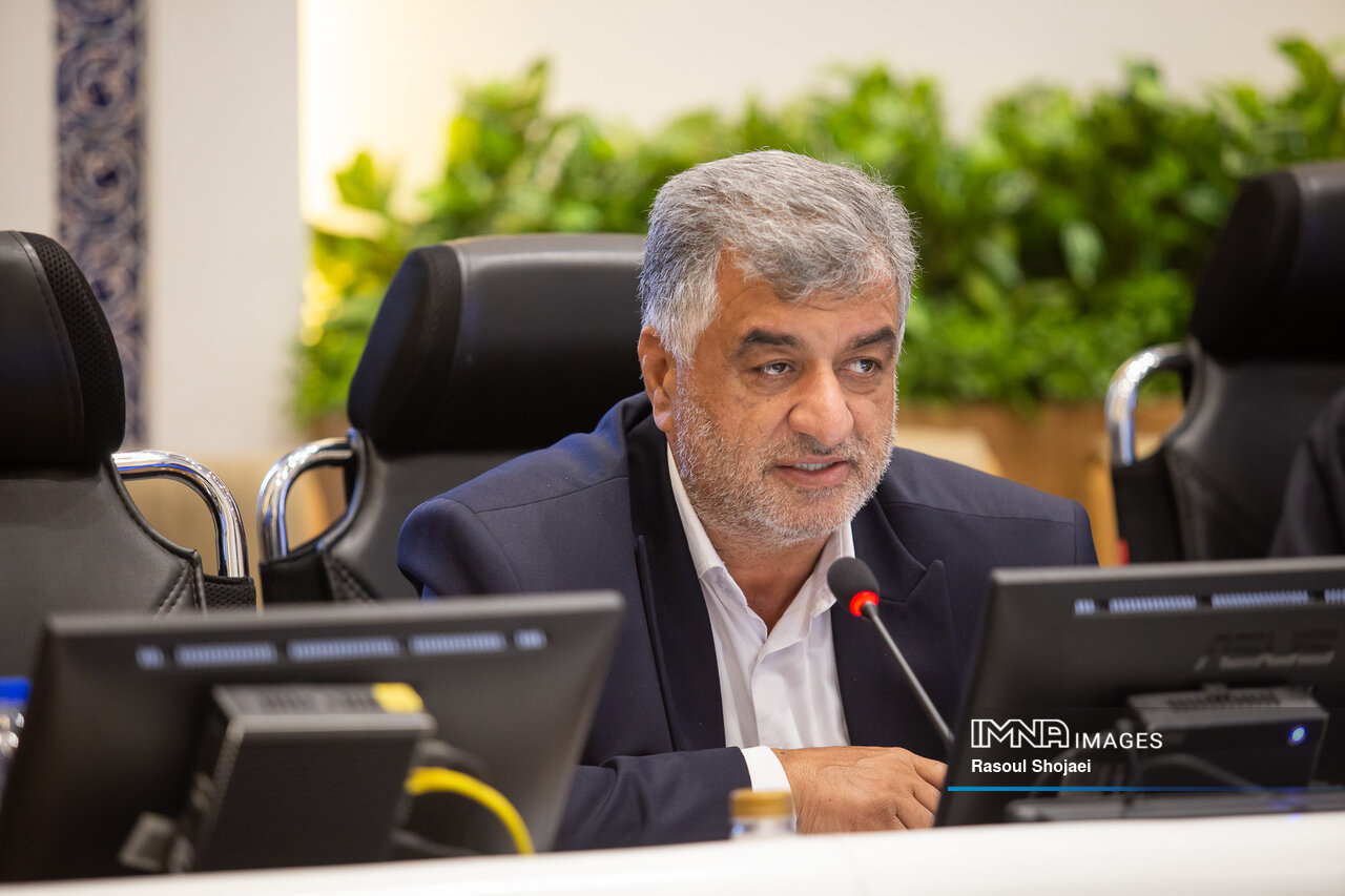 مدیر خلاق  برای باغ فدک تعیین شود/ اصفهان نیازمند هسته مدیریت نرم گردشگری است