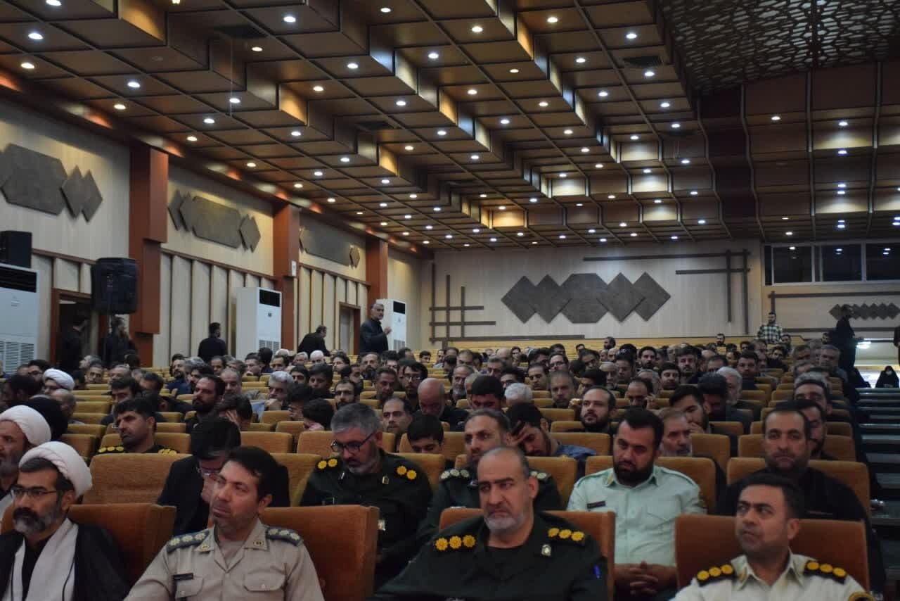 شهید «امیر حسینزادهاحمدی» از آمران به معروف برتر اصفهان بود