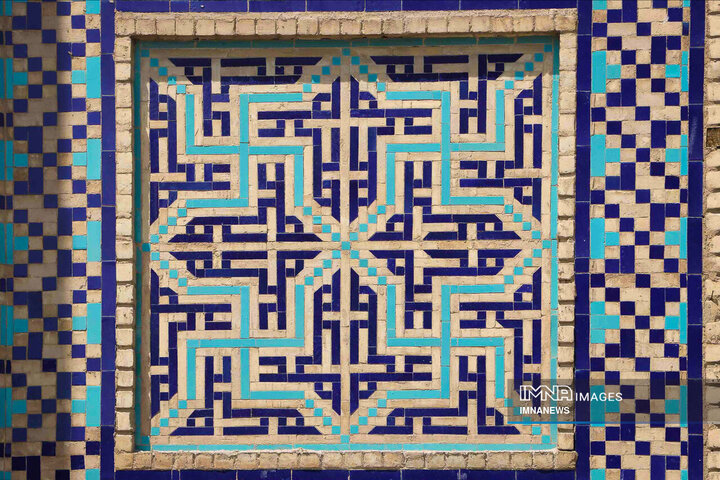 مسجد آقانور؛ نگینی در قلب اصفهان