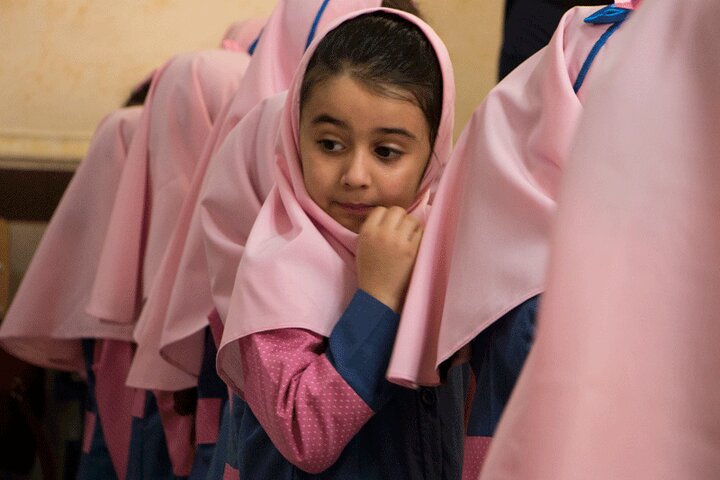 نرخ مصوب لباس فرم مدارس به والدین اعلام می‌شود