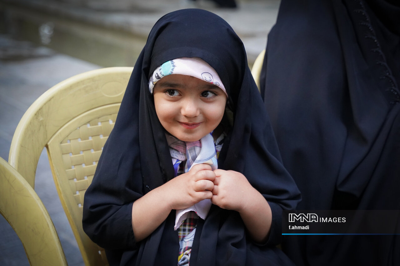 دخترهای شگفتانگیز و واژههای سرنوشتساز