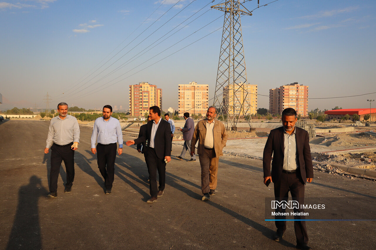 بازار گلو گیاه ارغوان از پروژههای محرک توسعه است