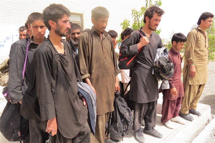 دستگیری ۲۲۸۵ نفر از اتباع بیگانه در مرزهای مشترک ایران و افغانستان و پاکستان