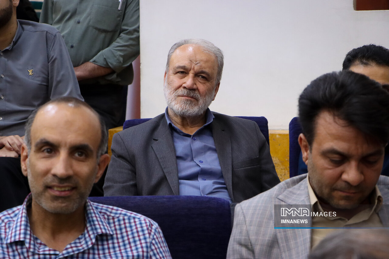 عصرانه با شهراندیشان/ وقتی شهردار به احترام یک شهروند به پا خاست