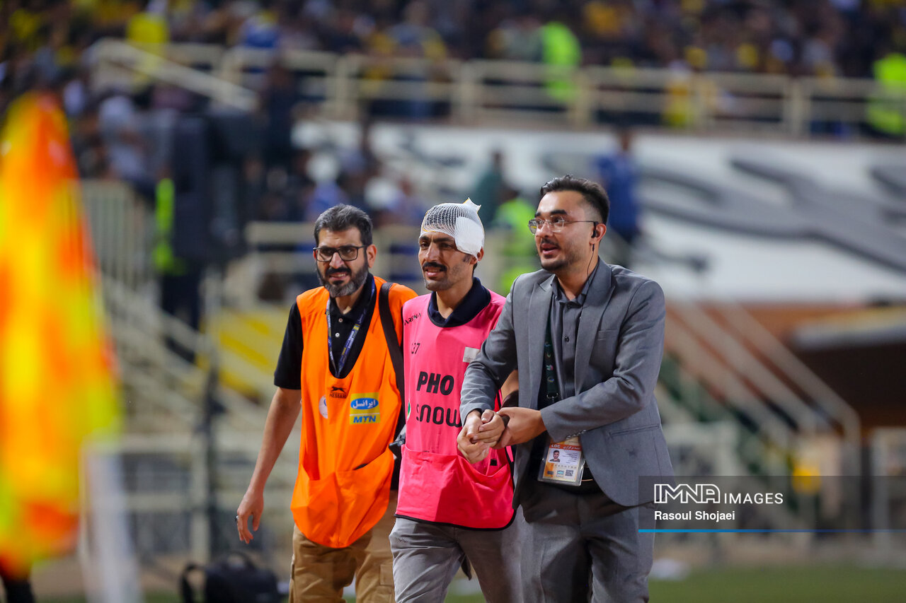 پیام نیازمند چهره ویژه هفته/ خطری که از بیخ گوش عکاسان نقش جهان گذشت!