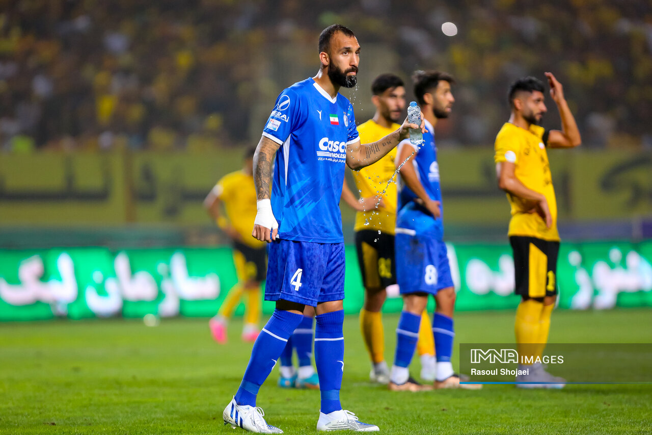 جنجالهای بدون نتیجه و ناکامی در کسب جام