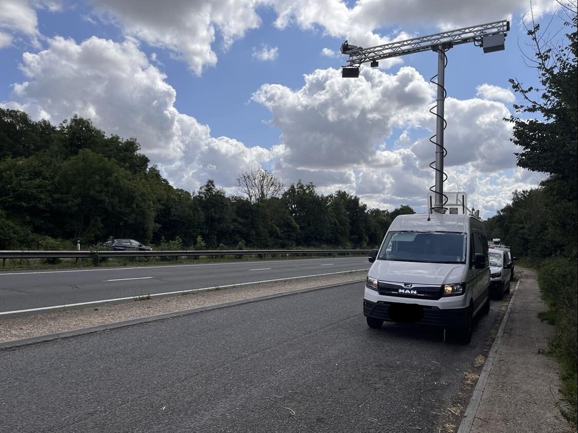 کاهش مرگ‌های خیابانی در بریتانیا از طریق دوربین‌های هوشمند