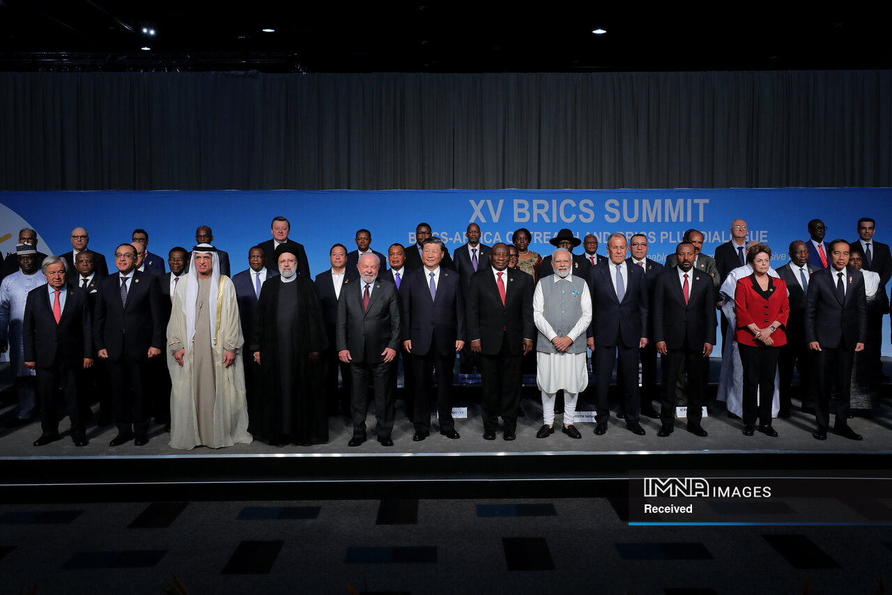 تقابل دو دیدگاه؛ برجام دست یافتنی یا دور از دسترس؟