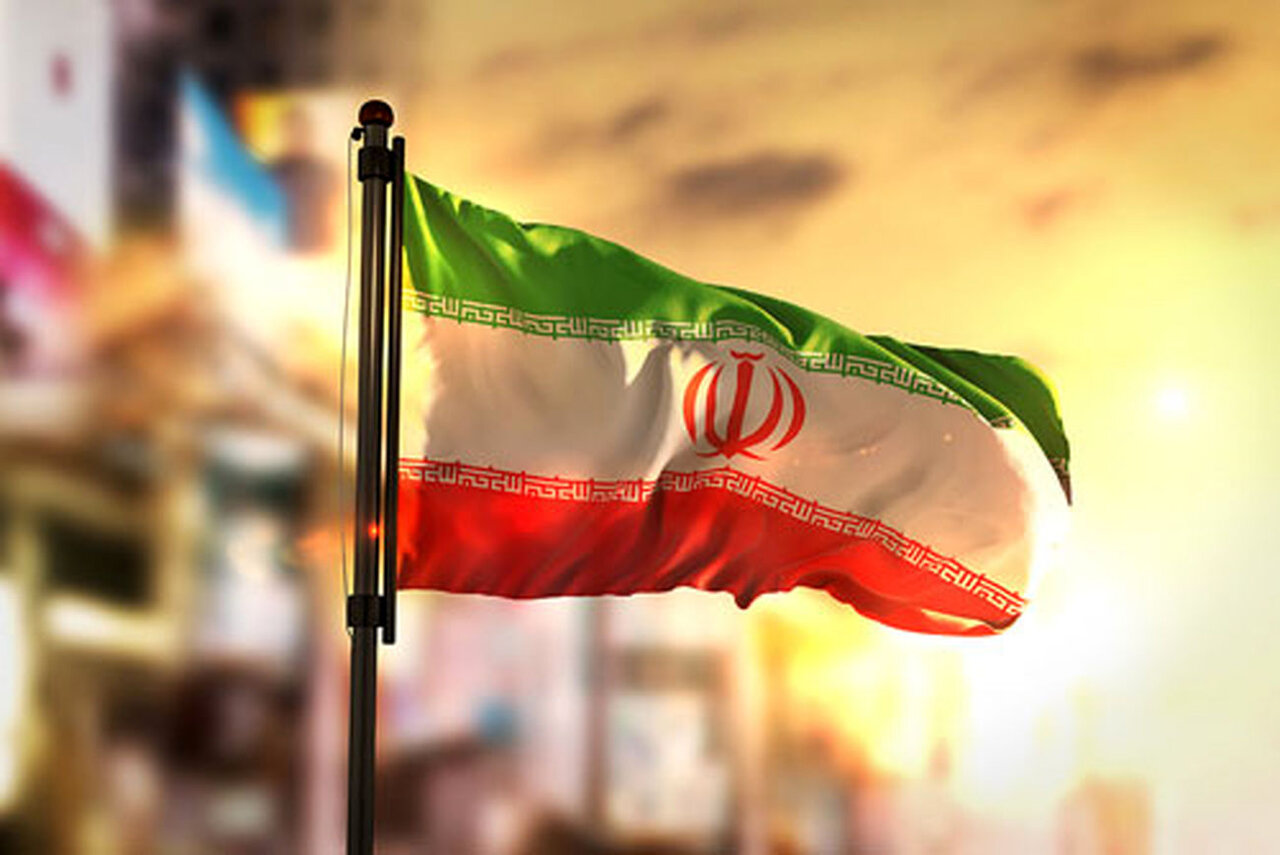 پرچم ایران بالاست و بالاتر خواهد رفت