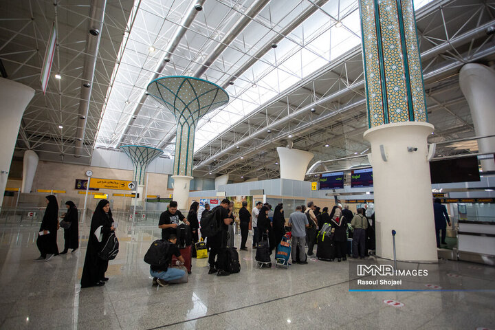 ۷۸۵۳ زائر از فرودگاه اصفهان به بیت الله الحرام مشرف می‌شوند