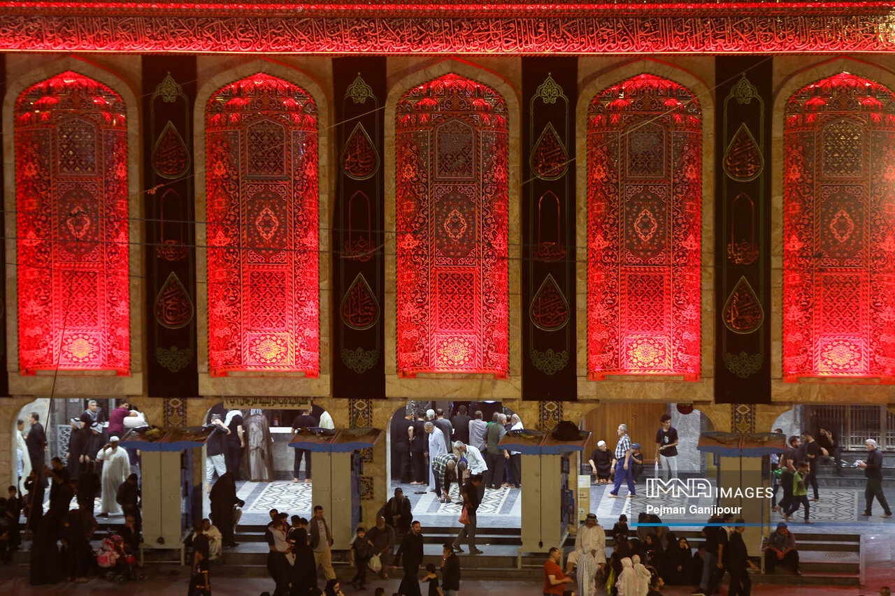 شور و عشق حسین (ع) وصف نشدنی است