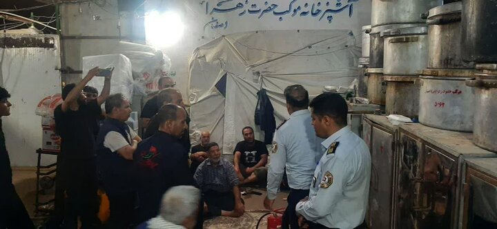 استقرار اکیپ‌های آتش‌نشانی اصفهان در ۳ نقطه از شهر کربلا