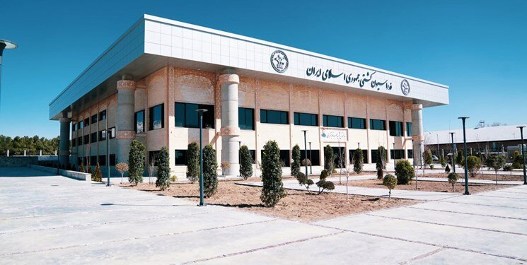 افتتاح ساختمان جدید فدراسیون کشتی با حضور رئیس مجلس + عکس