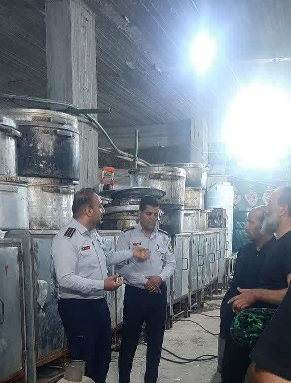 استقرار اکیپهای آتشنشانی اصفهان در ۳ نقطه از شهر کربلا