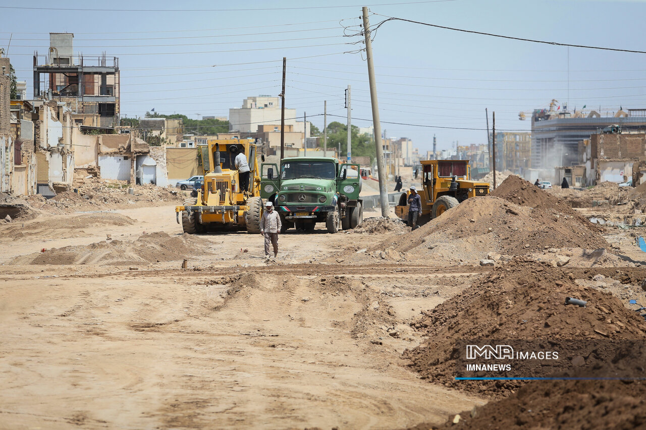 پروژه عمرانی غیرفعال در شهر قم نداریم/اختصاص ۵۰ میلیارد تومان برای جمعآوری ریلهای متروکه