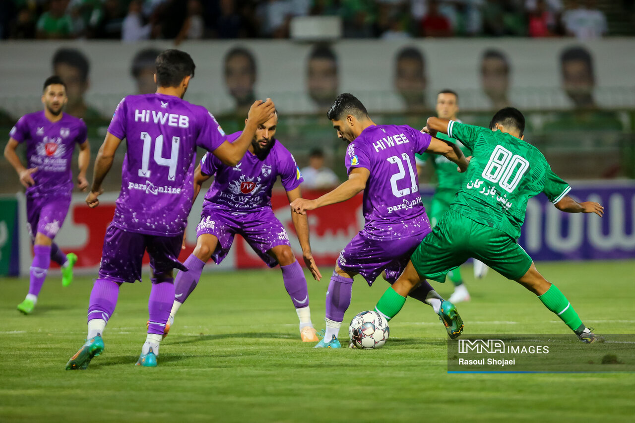 پرسپولیس _ هوادار / دربی کوچک تهران فرصتی برای عبور از حواشی