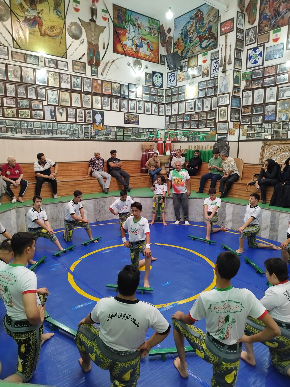 پهلوانکهای سندروم عشق در گود زورخانه