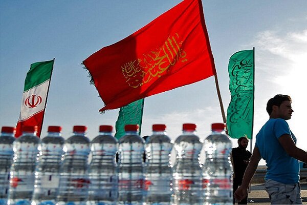 توزیع ۱۰۰ هزار بطری آب برای زائران اربعین در مرز باشماق مریوان