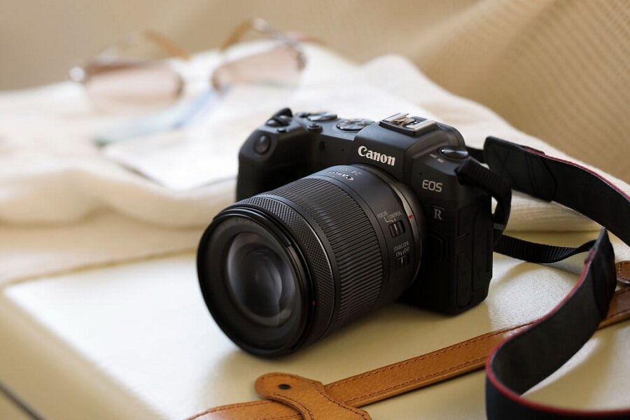 آیا دوربین سونی Sony a7 iii یک دوربین مناسب برای مبتدیان است؟