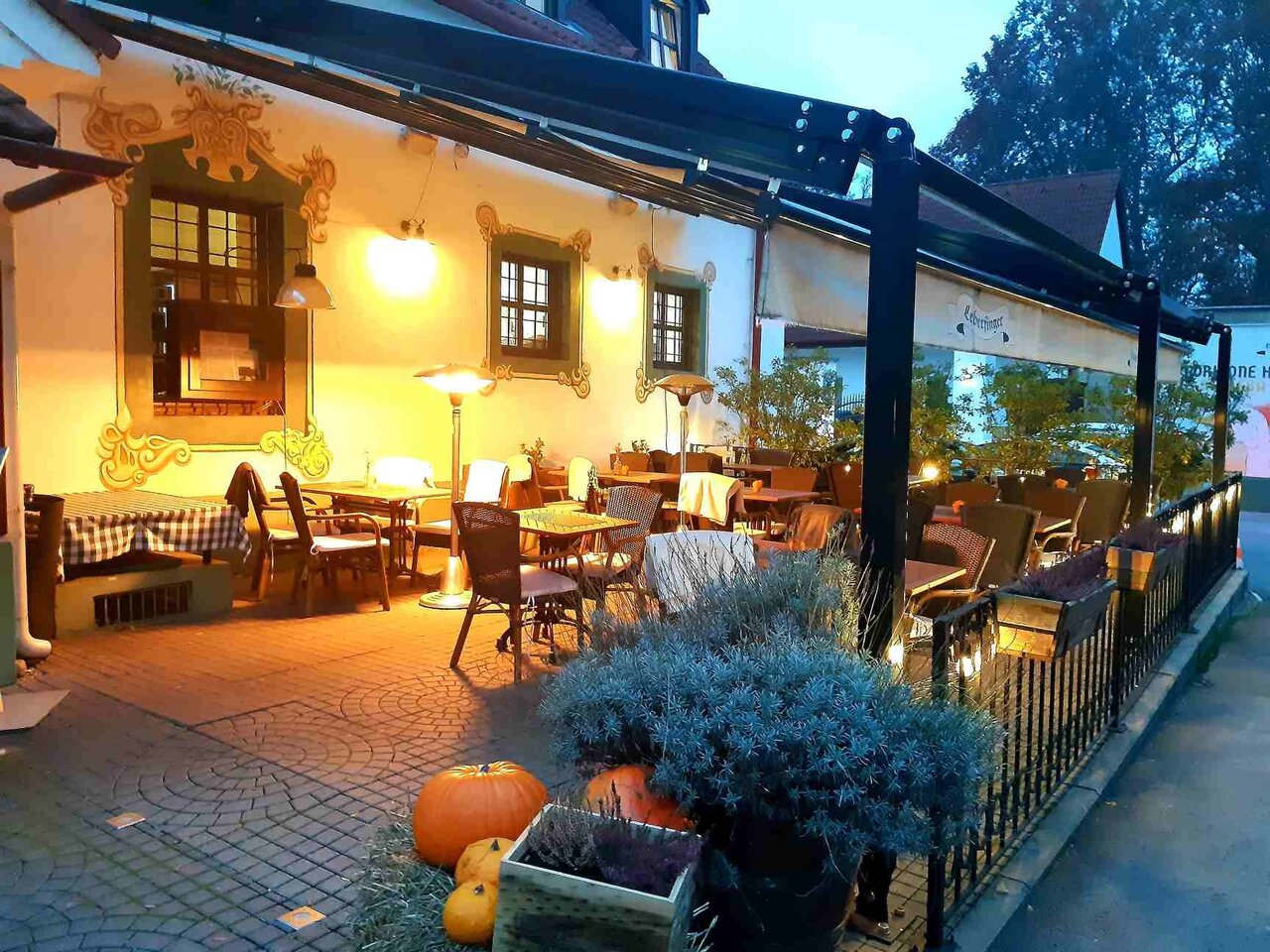 ورشکستگی رستورانهای آلمانی با افزایش مالیات بر ارزش افزوده