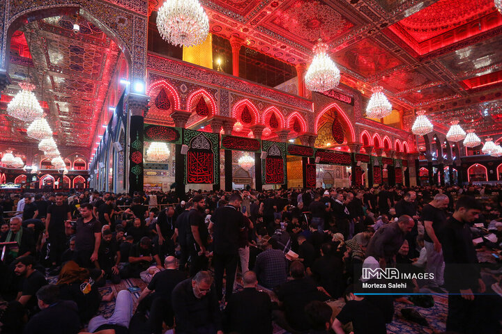 Holy shrine of Imam Husayn