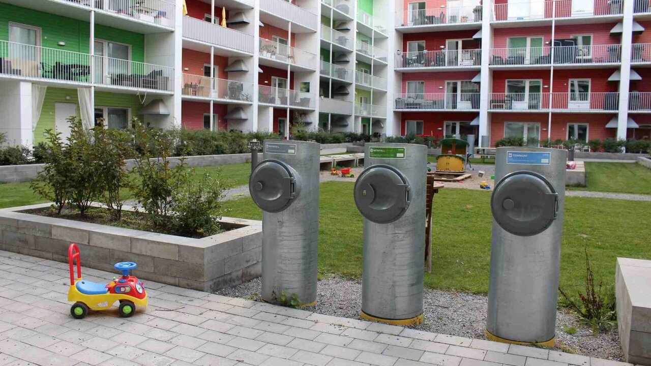 سطلهای مکنده استکهلم؛ آینده جمعآوری زباله