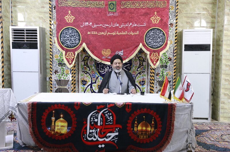 تقدیر از خانوادههای شهدای مقاومت در کربلا