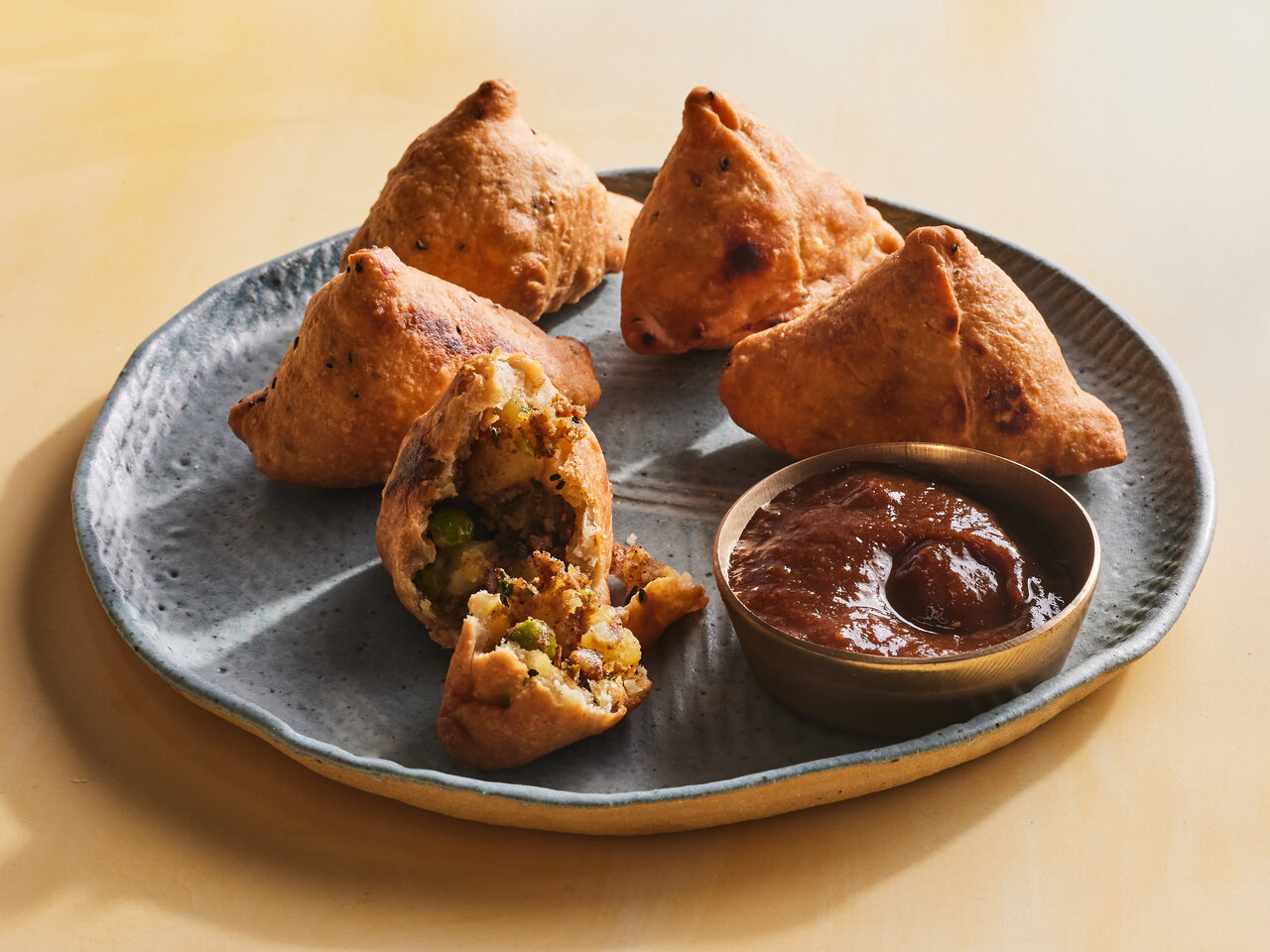 روز جهانی سمبوسه/ غذایی محبوب با ریشه آسیایی