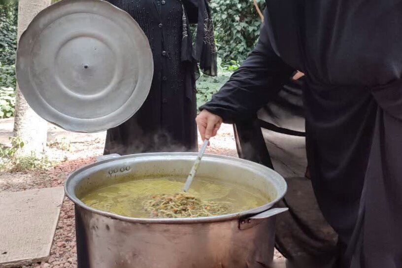 سفرههای آیینی؛ تجلی ارادتی دیرینه به اهل بیت (ع)