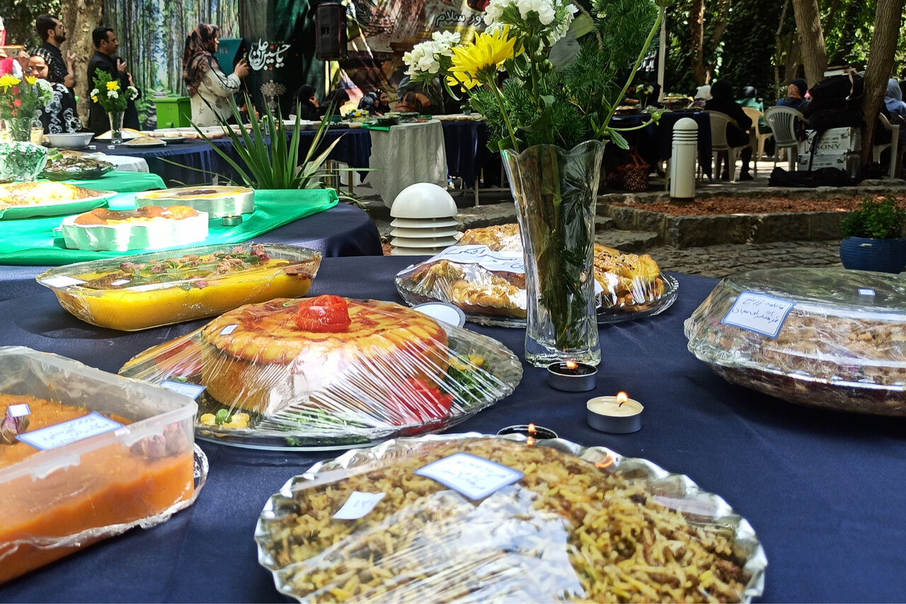 سفرههای آیینی؛ تجلی ارادتی دیرینه به اهل بیت (ع)