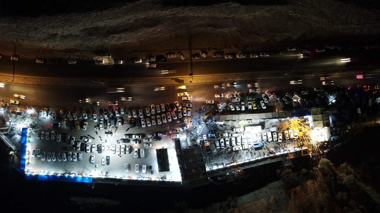 ترافیک در ورودیهای شهر ایلام همزمان با بازگشت زوار اربعین