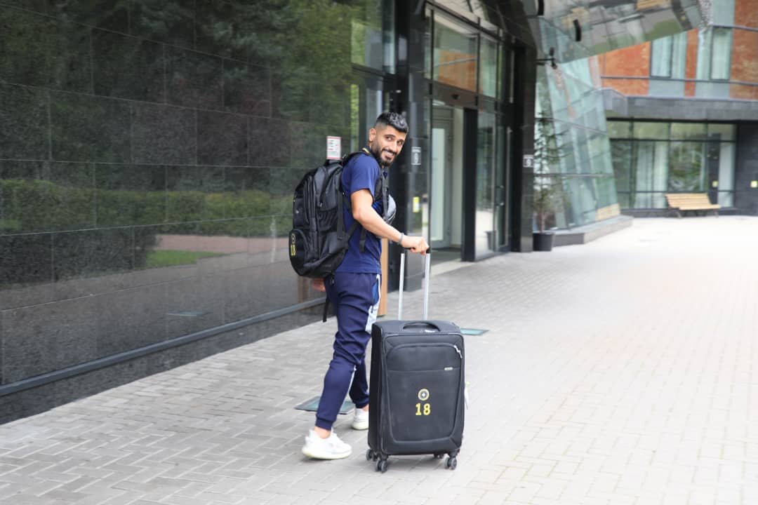 طلاییپوشان سپاهان به سنتپترزبورگ رسیدند