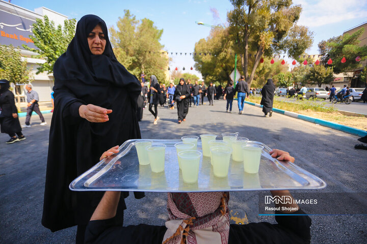 راهپیمائی جاماندگان اربعین در اصفهان