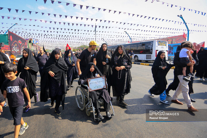 Arbaeen walk held across Iranian cities 