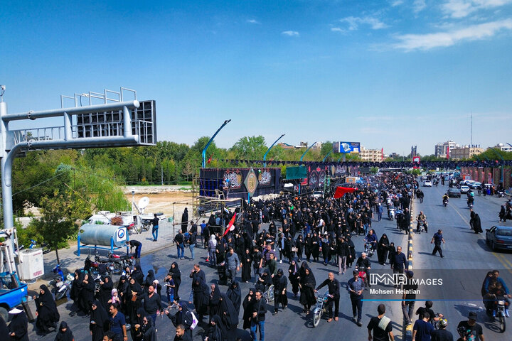 Arbaeen walk held across Iranian cities 