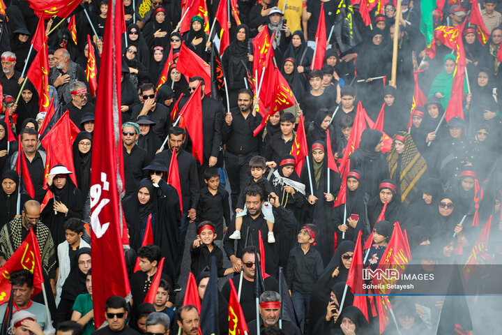 Arbaeen walk held across Iranian cities 