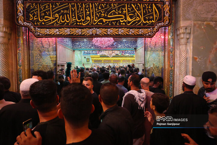 Arbaeen brings millions of Muslims to Iraqi city of Karbala
