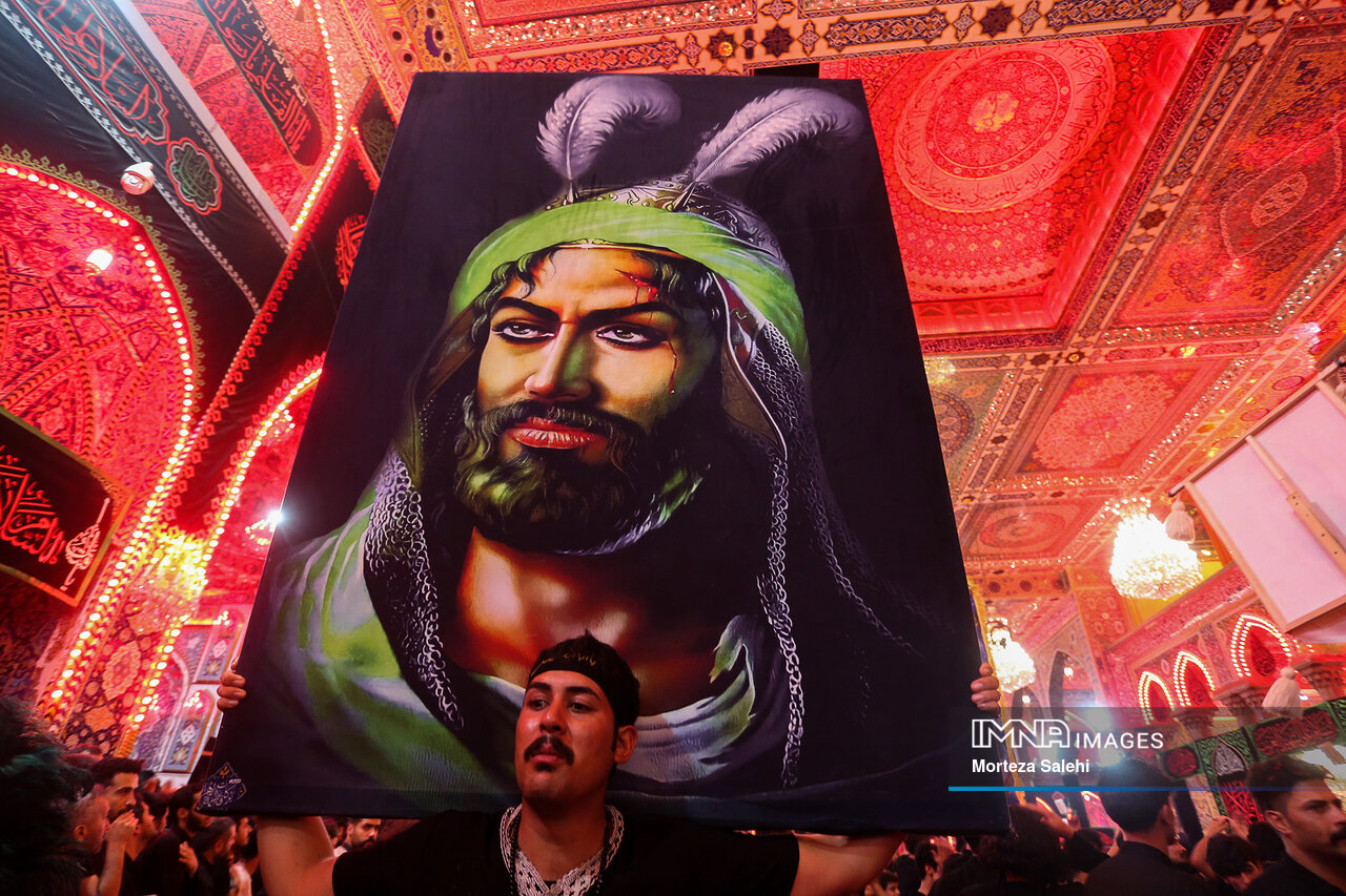 بی و سر و سامان توام یا حسین(ع)