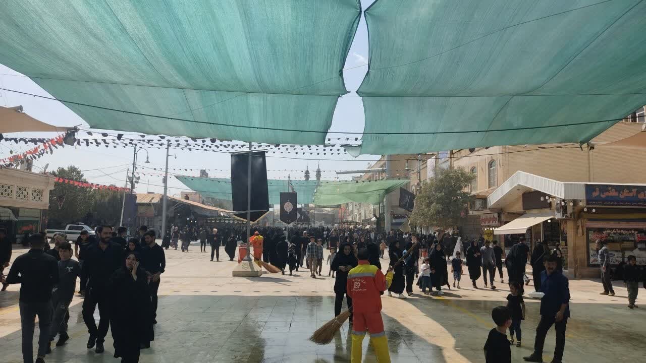 هفت کیلومتر با جاماندگان اربعین در قم/ مسیر کرامت تا انتظار در پیادهروی اربعینی مردم قم