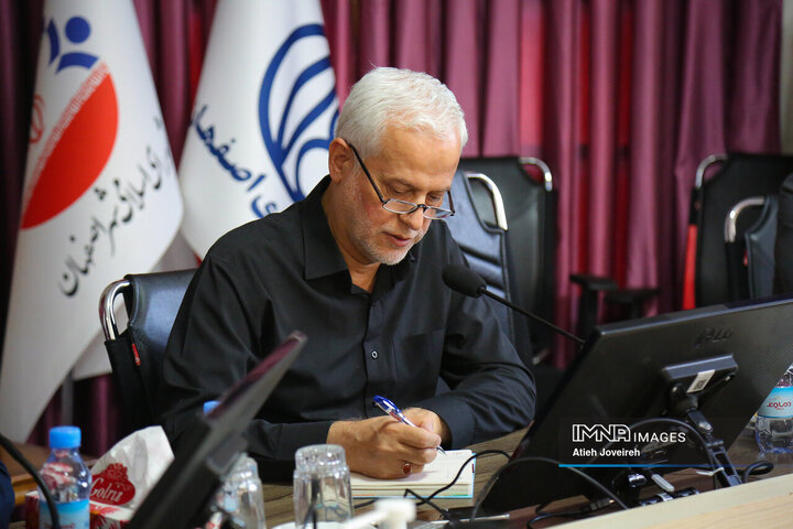 پیام تسلیت شهردار اصفهان در پی درگذشت پدر شهیدان والامقام نادرالاصلی پیام تسلیت شهردار اصفهان در پی درگذشت پدر شهیدان والامقام نادرالاصلی