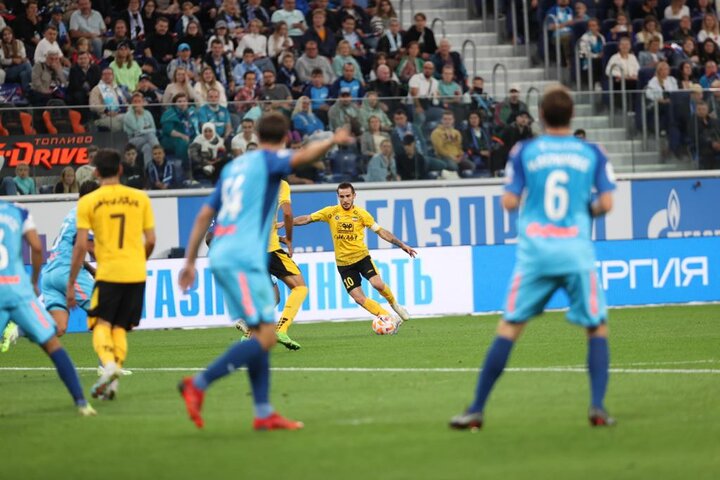 گل اول نیروی هوایی عراق به سپاهان توسط علی جاسم + فیلم گل اول نیروی هوایی عراق به سپاهان توسط علی جاسم + فیلم