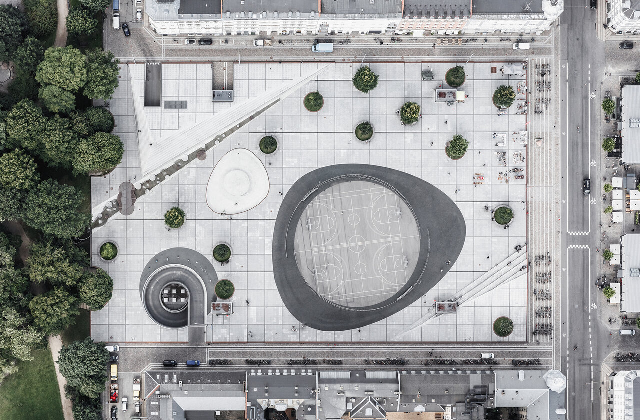 تقویت ارتباطات انسانی با احیای فضاهای عمومی در ۴ شهر